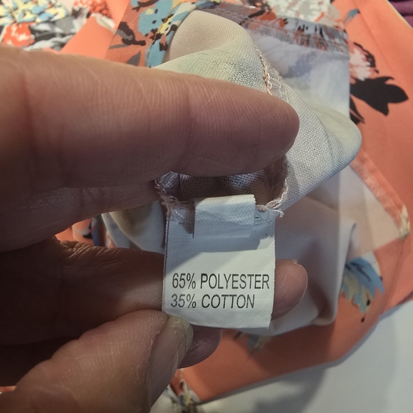 Floral Coral Women's Top - Picture 4 of 5